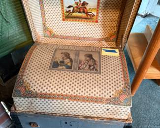 Victorian Style Chest