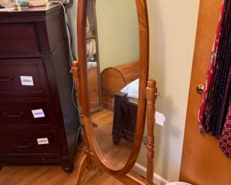 Traditional Cheval Mirror