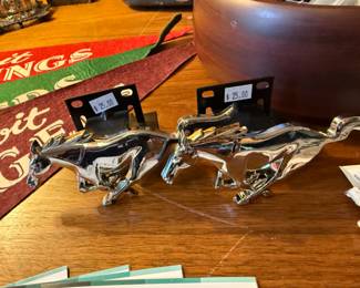 Mustang Emblems