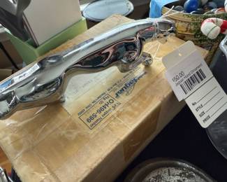 Jaguar Hood Ornament