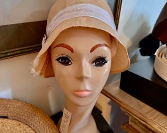 1960s (a la 1920s) plastic female mannequin head