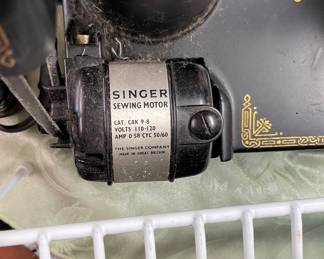 Feather Weight Singer Sewing Machines with Case
