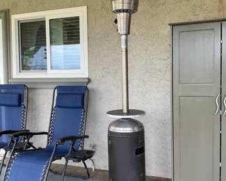 Propane patio gas heater, reported working well, need to add propane tank inside base