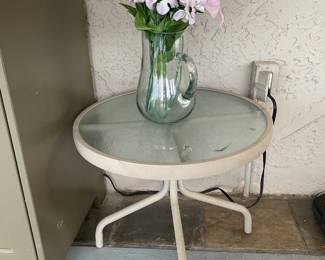 Little outdoor side table nice low height for those loungers in your family…