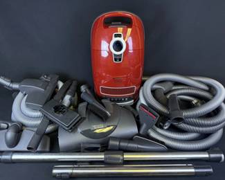 Meile C3 S558 Vacuum Cleaner w Accessories