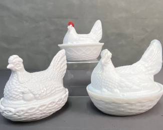 Ceramic & Glass White Chicken in Baskets