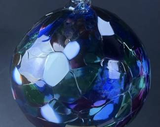Kitras Art Glass Friendship Ball
