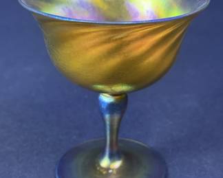 Aurene Iridescent Stemmed Glass
