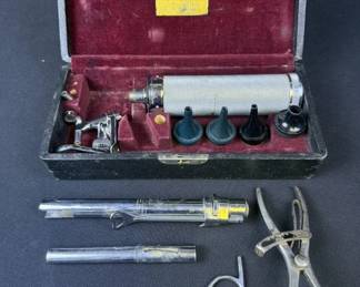 Vintage Medical Tools Welch Allyn Otoscope