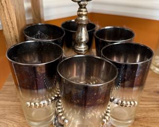 QUEEN’S LUSTERWARE SILVER OMBRÉ TUMBLERS W/METAL CADDY