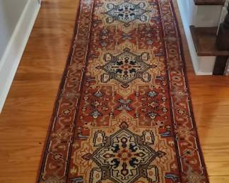 Love this rug.