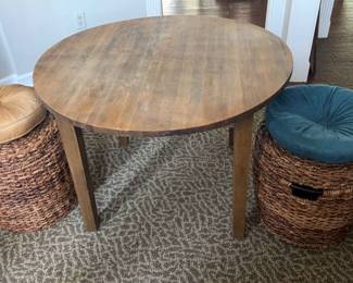 Side Table Round, Wood, Wicker Stools, Area Rug