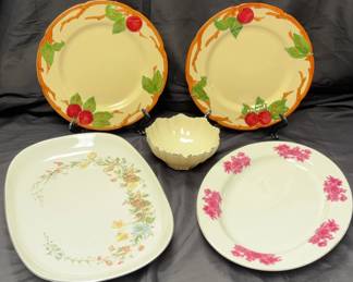 Franciscan Apple Playes, Berkshire Serving Platters, Tatung Serving Platter