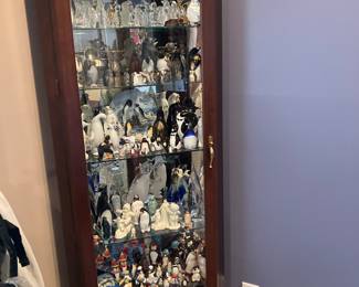 Beautiful curio cabinet 