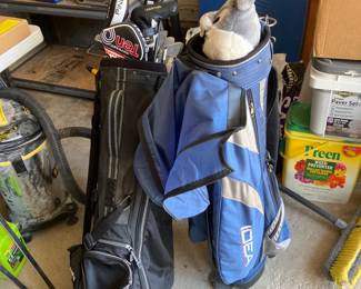 Golf bags and golf clubs 