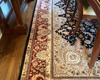 Oriental style rug, beautiful colors, great condition14x9
