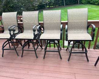 Deck swivel chairs 