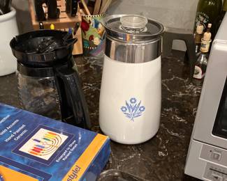 
Vintage Corning ware coffee pot 