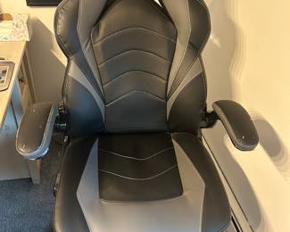 Emerge chair 