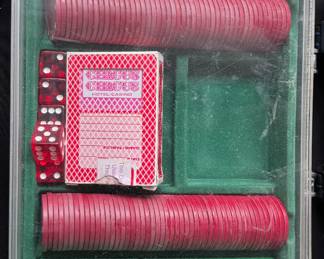 Poker chips sets 