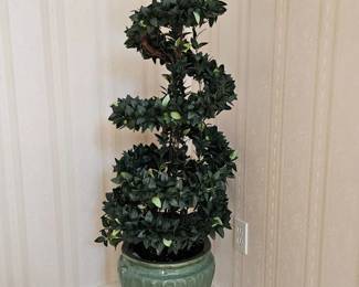 59 4ftTallArtificialSpiralTopiaryTreeInDecorativeCeramicPot