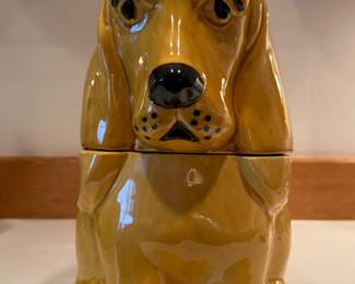 161 DoranneofCaliforniaYellowHoundDogVintageCookieJar1950s
