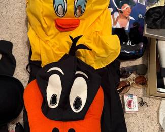 257 VintageHalloweenCostumesTweetyBirdDaffyDuckPlutoElvis