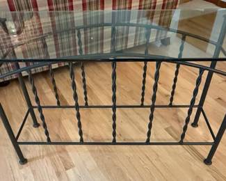 140 TwistedIronandGlassSofaTable