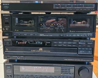 7 SonyHomeStereoComponentsTunerCDChangerTapeTurntable