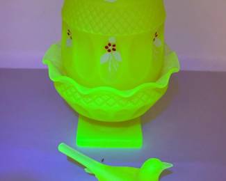 283 YellowUraniumGlassCandleHolderBirdFigurine