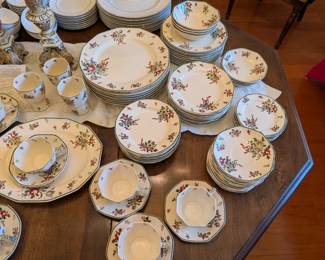 Royal Doulton "Old Leeds Sprays" from 1912