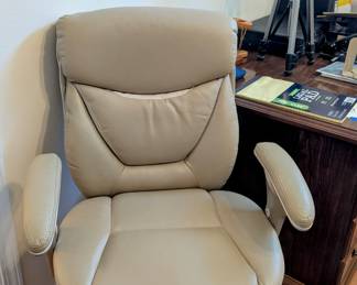 SERTA Office Chair - $150.