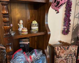 Wallets and collectibles