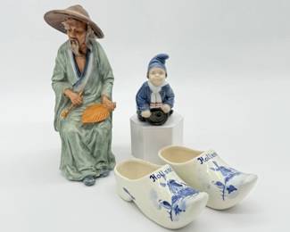 60 MixofCollectablePorcelainFigurines
