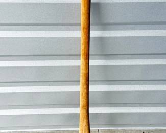 82 PickaxewWoodHandle