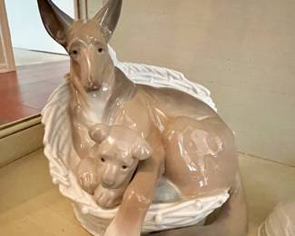 Lladro "German Shepherd With Pup" Figurine