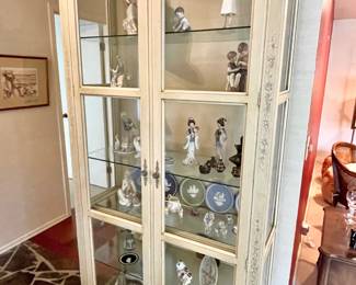 Cream Wooden Curio Cabinet with Glass Doors and Shelves