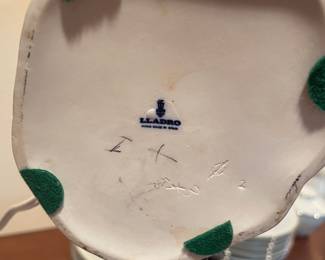 Figural Lladro Table Lamp