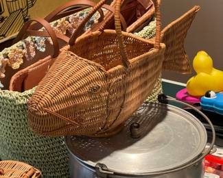 Wicker baskets 