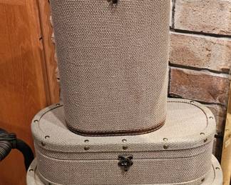 Look at this luggage!!