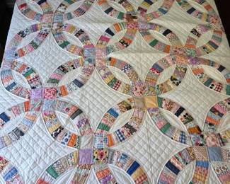 Vintage Double Wedding Ring Homemade Quilt With Scalloped Edge 82 X 88