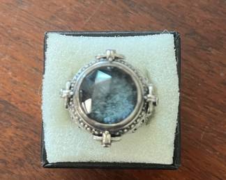 Top of Konstantino ring 