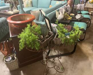 More planters