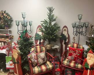 Small and large trees for decorating