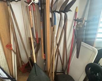 Yard tools