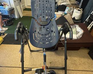 Teeter inversion table 