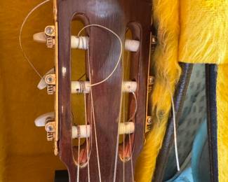 Garrido acoustical guitar made in Madrid, Construction de Artesania