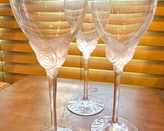Set of 3 Crystal Rose Stem Wine Goblets – Frosted Glass Stemware Collection