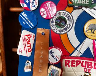 Vintage pins Jazz Radio concerts