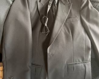 men's suit Pierre Cardin